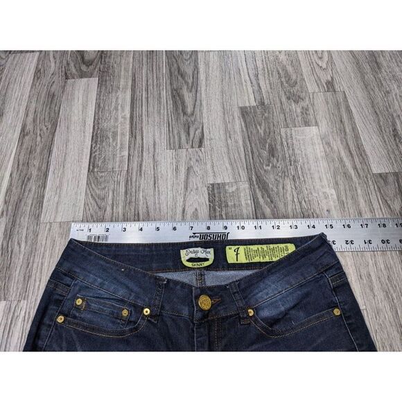 (3/$35) Indigo Rein Juniors Size 7 Skinny Embroidered Whiskered Denim Blue Jeans - Picture 7 of 11